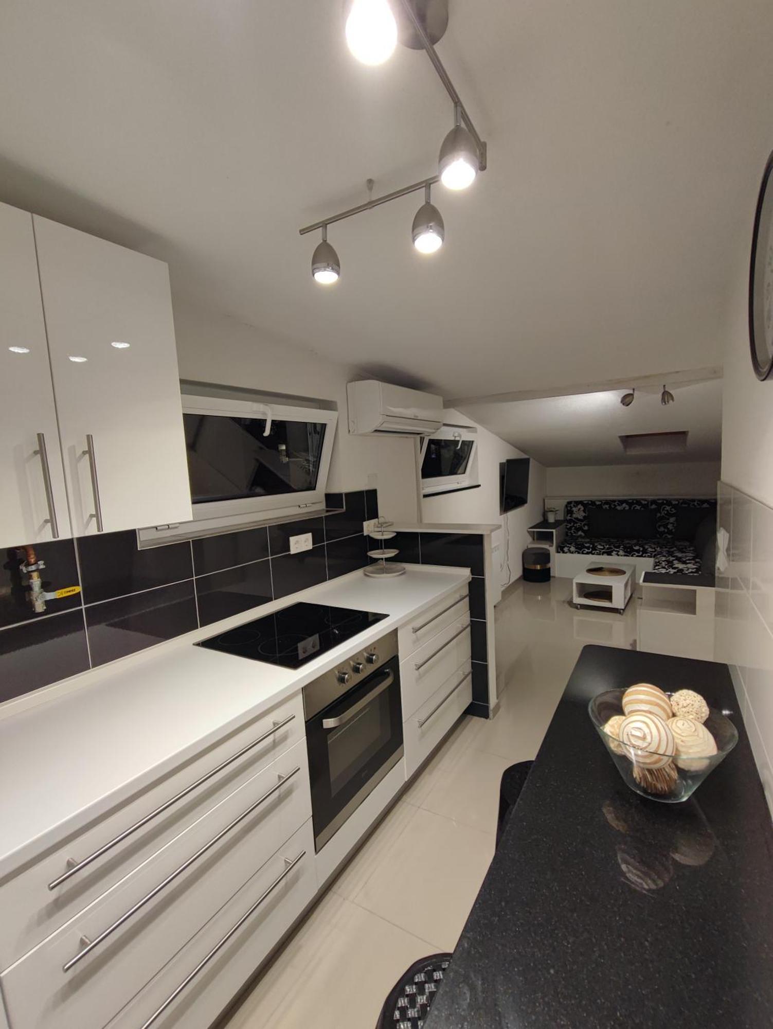 Apartmani Vijecnica ซาราเยโว ภายนอก รูปภาพ